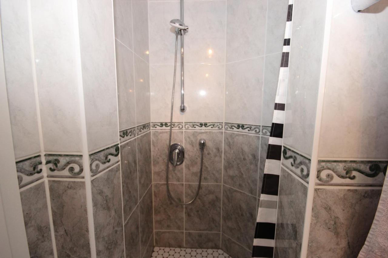 Residenz Rosengrund Mit Schwimmbad Und Sauna Büsum Exteriör bild