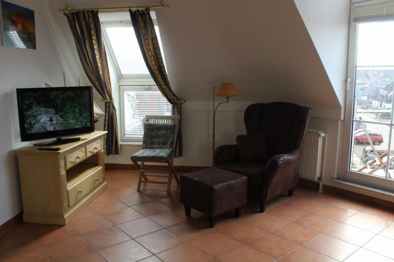 Residenz Rosengrund Mit Schwimmbad Und Sauna Büsum Exteriör bild